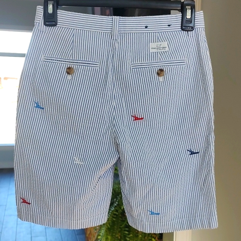 BNWOT Vineyards Vines seersucker shorts